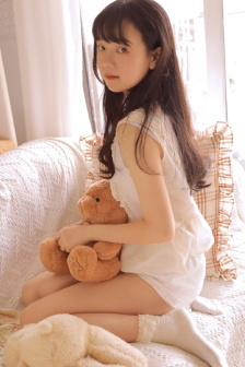药屋少女的呢喃