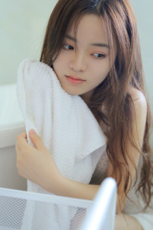 与君初相识恰似故人归