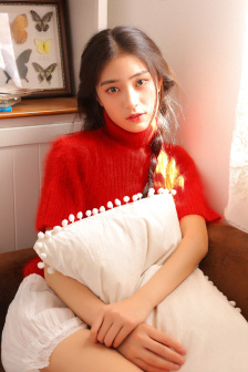 邻居家的寡妇